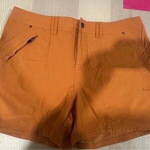 Women's Willit‎ mustard hiking/golf shorts size M